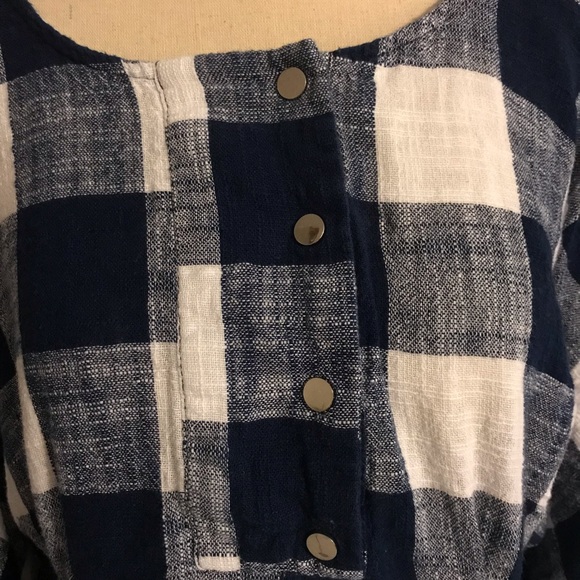 Plaid Top - Picture 2 of 3